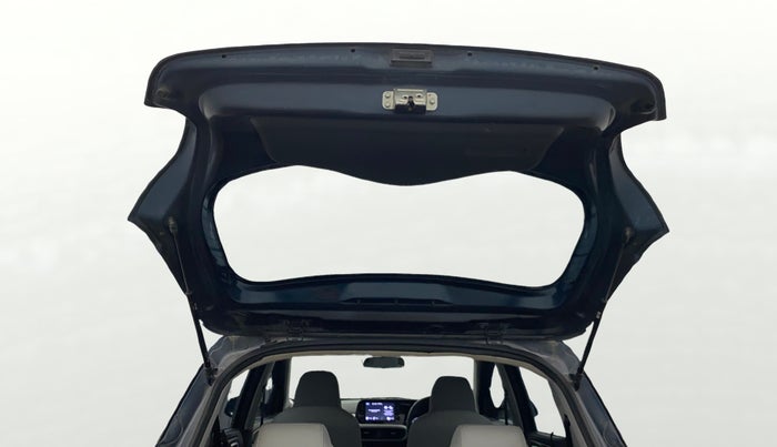 2022 Hyundai GRAND I10 NIOS SPORTZ 1.2 KAPPA VTVT CNG, CNG, Manual, 71,430 km, Boot Door Open