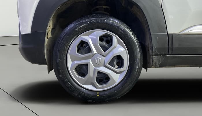 2023 Maruti BREZZA VXI, Petrol, Manual, 28,303 km, Left Front Wheel
