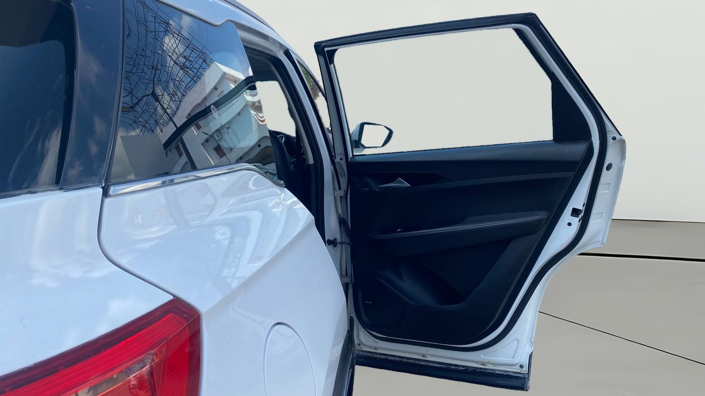 2019 MG HECTOR SHARP 2.0 DIESEL, Diesel, Manual, 60,486 km, RHS Rear Door