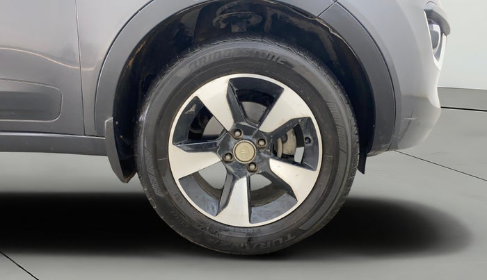 2019 Tata NEXON XZA PLUS PETROL, Petrol, Automatic, 98,186 km, Right Front Wheel