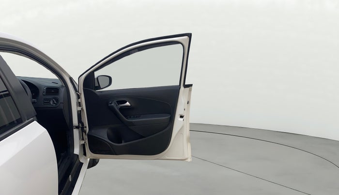 2019 Volkswagen Ameo COMFORTLINE 1.0L, Petrol, Manual, 90,132 km, RHS Front Door