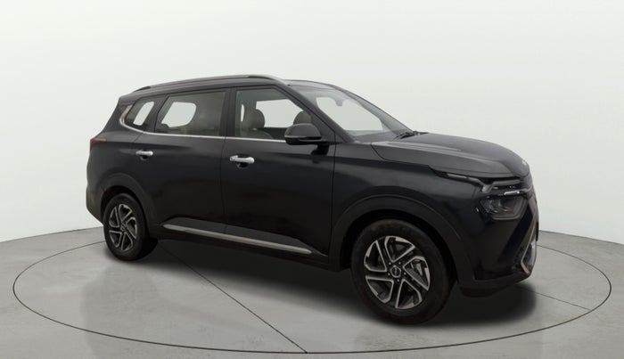 2022 KIA CARENS LUXURY PLUS 1.4 PETROL DCT 7 STR, Petrol, Automatic, 63,035 km, Right Front Diagonal