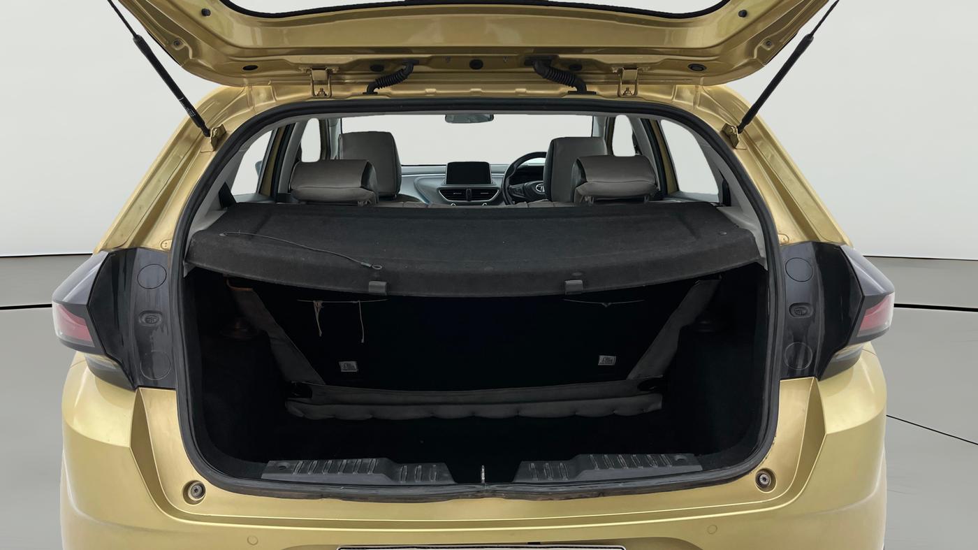 2020 Tata ALTROZ XZ PETROL, Petrol, Manual, 43,742 km, Boot Open Zoomed View