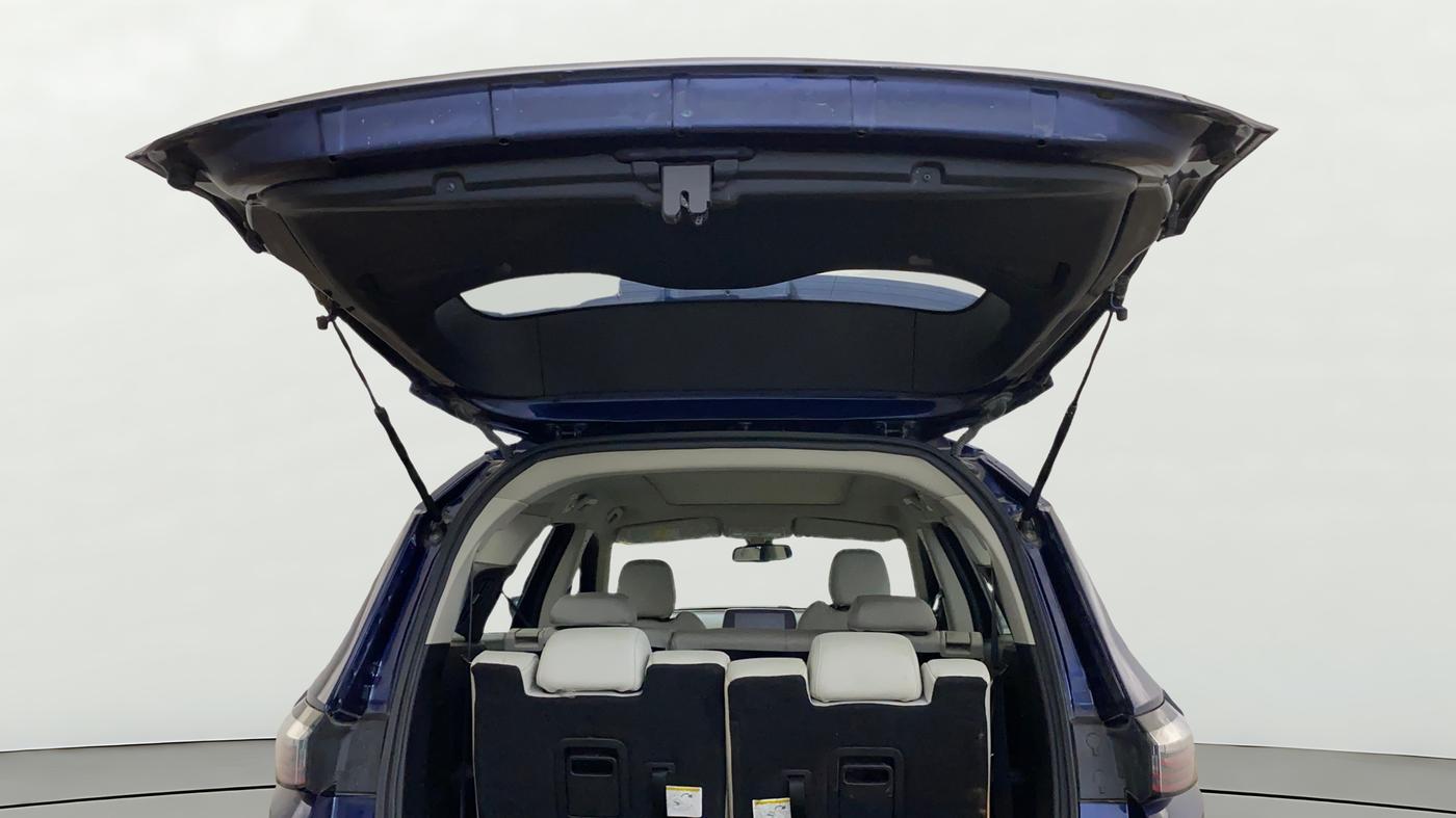 2021 Tata Safari XZA PLUS, Diesel, Automatic, 60,760 km, Boot Door Open