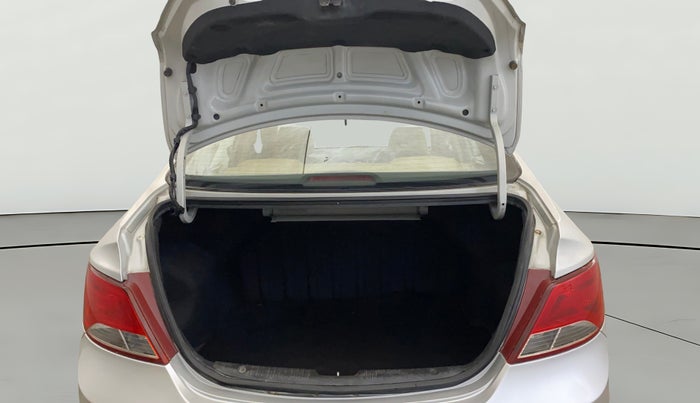 2015 Hyundai Verna FLUIDIC 4S 1.6 VTVT S(O), Petrol, Manual, 59,569 km, Boot Open Zoomed View