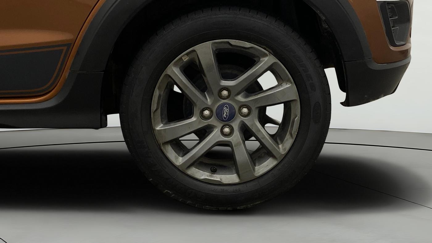 2019 Ford FREESTYLE TITANIUM PLUS 1.2 PETROL, Petrol, Manual, 30,138 km, Left Rear Wheel