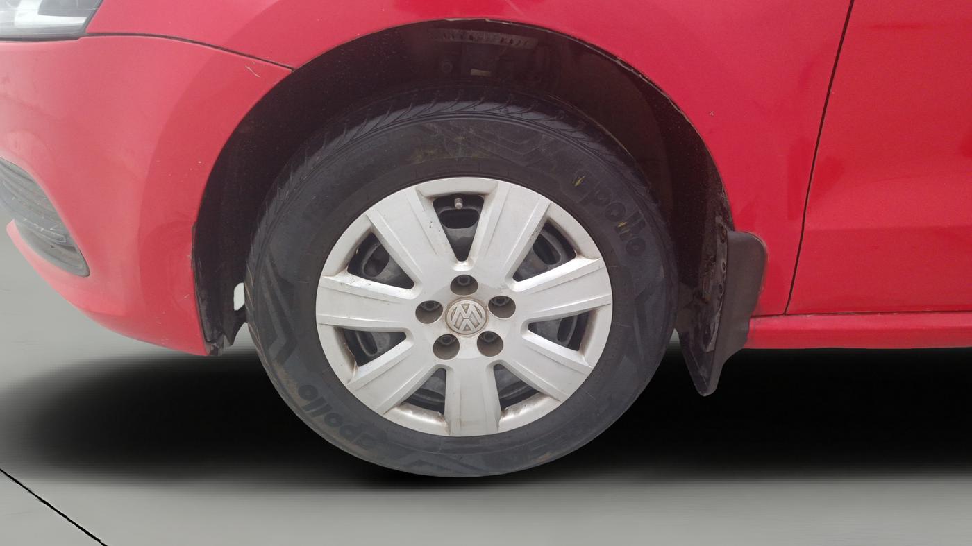2018 Volkswagen Polo TRENDLINE 1.0L, Petrol, Manual, 43,491 km, Left Front Wheel