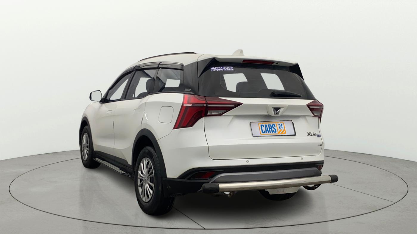 2021 Mahindra XUV700 AX 3 P MT 5 STR, Petrol, Manual, 40,193 km, Left Back Diagonal