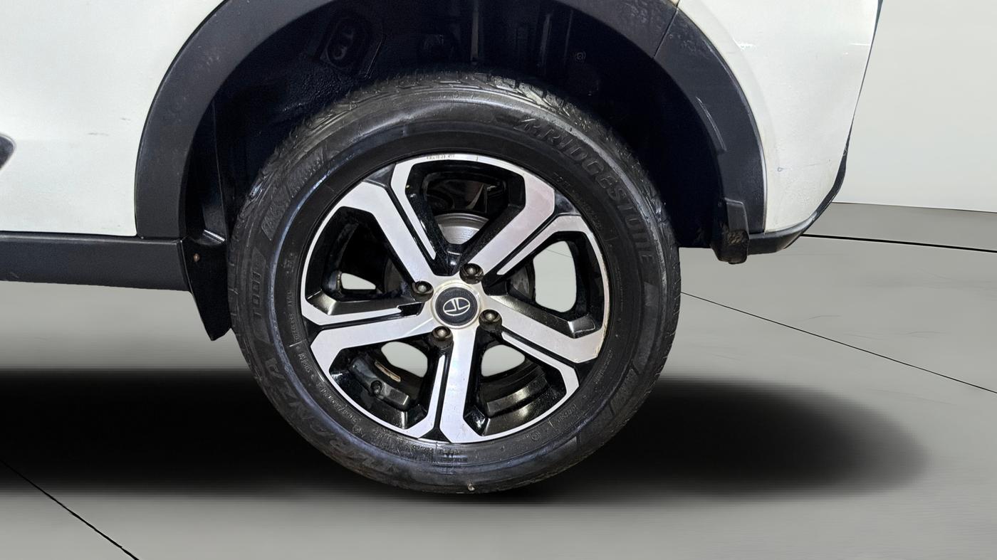 2022 Tata NEXON XZ PLUS PETROL, Petrol, Manual, 38,626 km, Left Rear Wheel