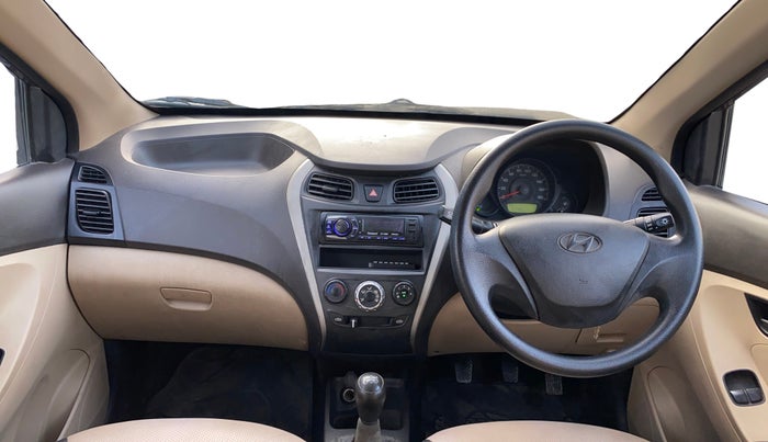 2016 Hyundai Eon ERA +, Petrol, Manual, 37,454 km, Dashboard