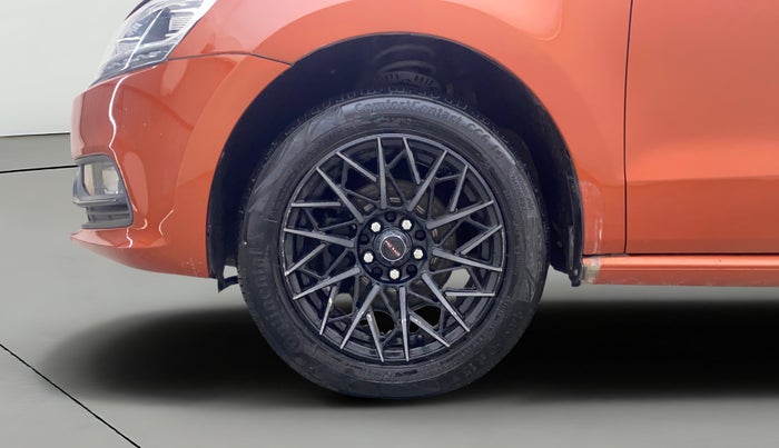 2015 Volkswagen Polo HIGHLINE1.5L, Diesel, Manual, 81,615 km, Left Front Wheel