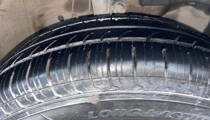 2022 Honda Amaze 1.2L I-VTEC S, Petrol, Manual, 79,008 km, Right Front Tyre Tread