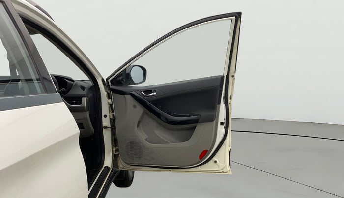 2019 Tata NEXON XZ PLUS PETROL, Petrol, Manual, 87,932 km, RHS Front Door