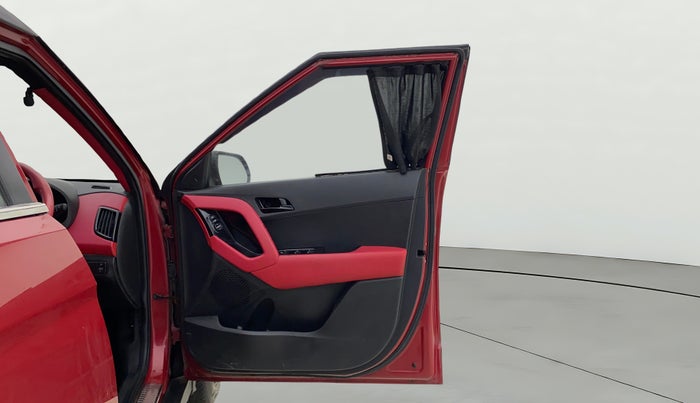 2016 Hyundai Creta SX 1.6 DIESEL, Diesel, Manual, 98,749 km, RHS Front Door