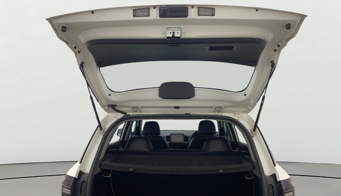 2022 Hyundai VENUE S(O) 1.2, Petrol, Manual, 49,959 km, Boot Door Open