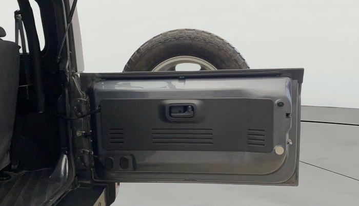 2023 Mahindra Thar LX PETROL HT 4WD AT, Petrol, Automatic, 33,973 km, Boot Door Open