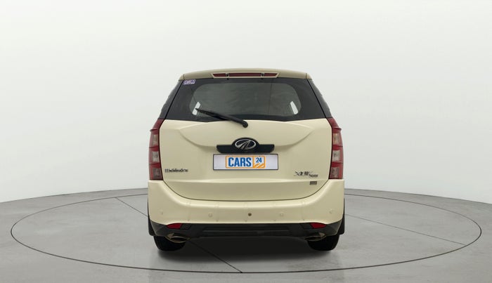 2012 Mahindra XUV500 W8 AWD, Diesel, Manual, 1,23,095 km, Back/Rear