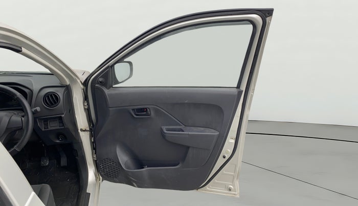 2022 Maruti Alto K10 VXI, Petrol, Manual, 9,865 km, RHS Front Door