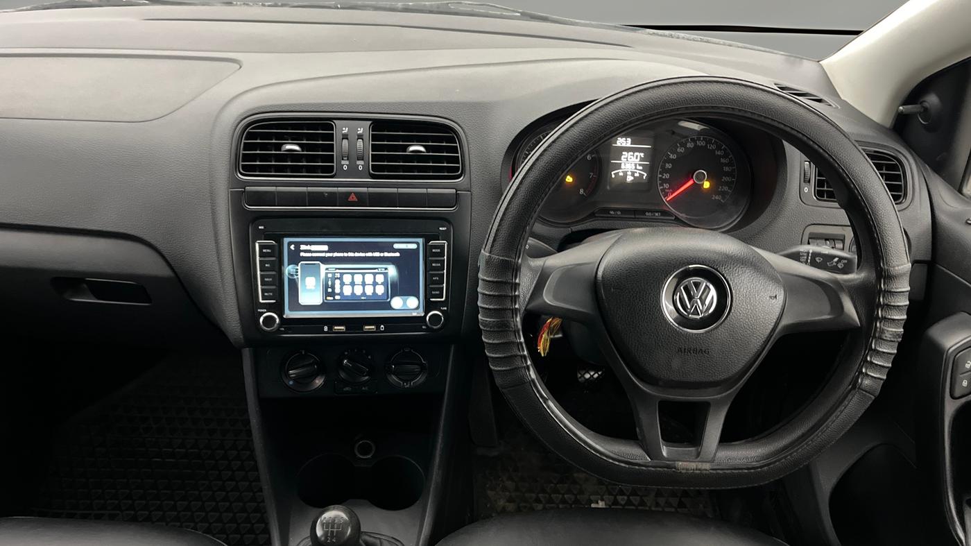 2015 Volkswagen Polo TRENDLINE 1.2L PETROL, Petrol, Manual, 63,722 km, Steering Wheel Close Up