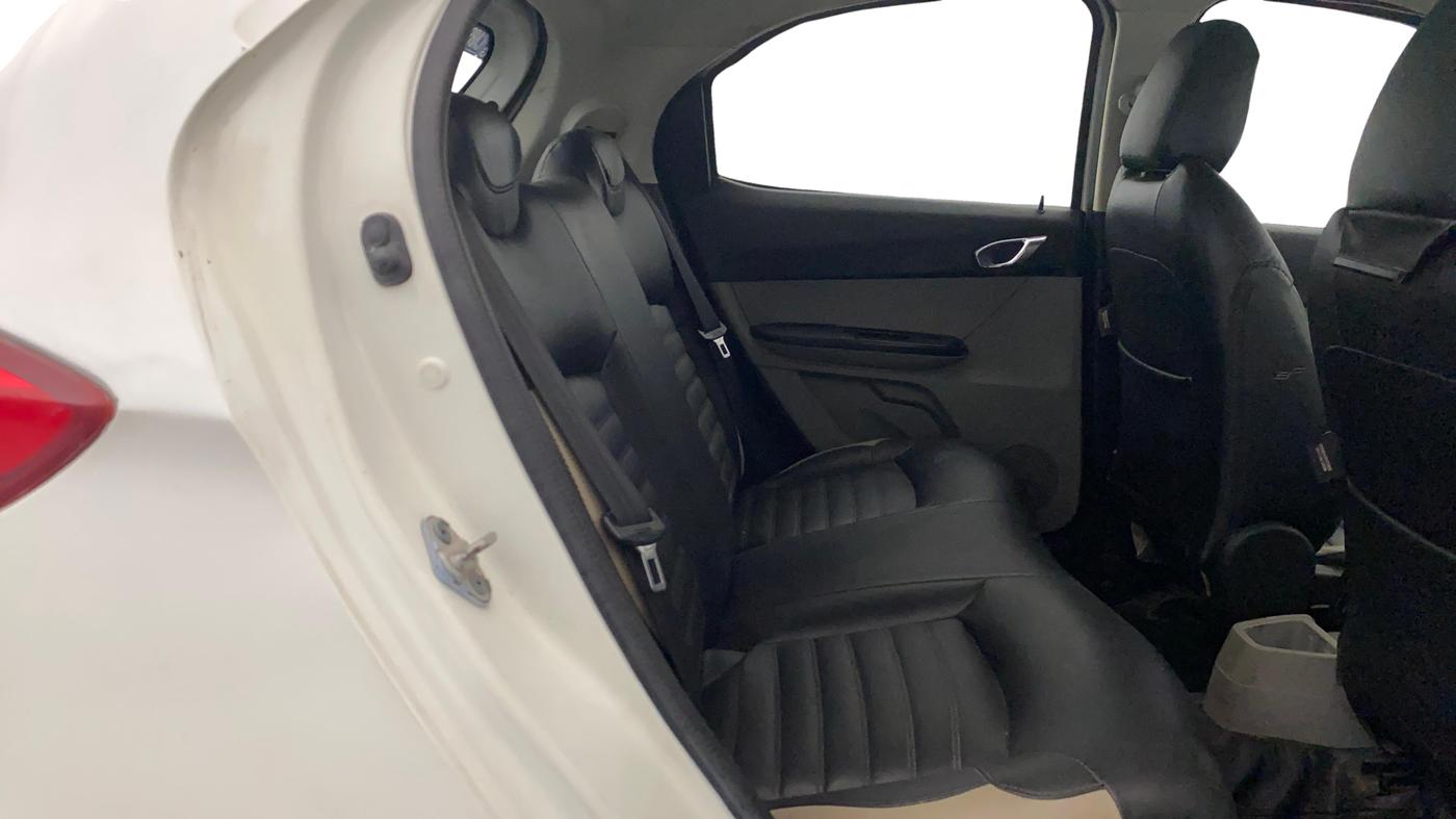 2019 Tata Tiago XZ PLUS DIESEL, Diesel, Manual, 89,456 km, Third Seat Row ( optional )