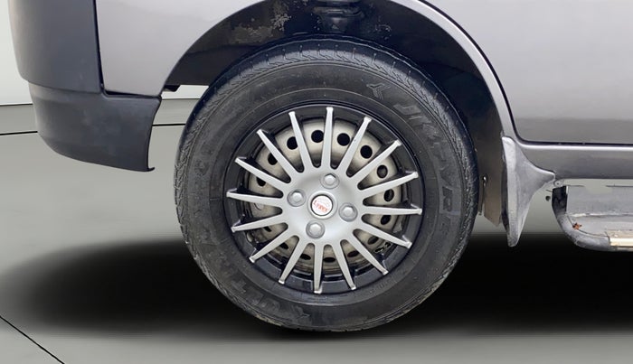 2022 Maruti Eeco 5 STR AC, Petrol, Manual, 28,014 km, Left Front Wheel