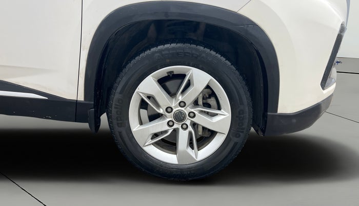 2021 MG HECTOR SHINE 1.5 PETROL TURBO CVT, Petrol, Automatic, 27,395 km, Right Front Wheel