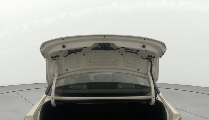 2021 Hyundai AURA SX 1.2, Petrol, Manual, 58,912 km, Boot Door Open