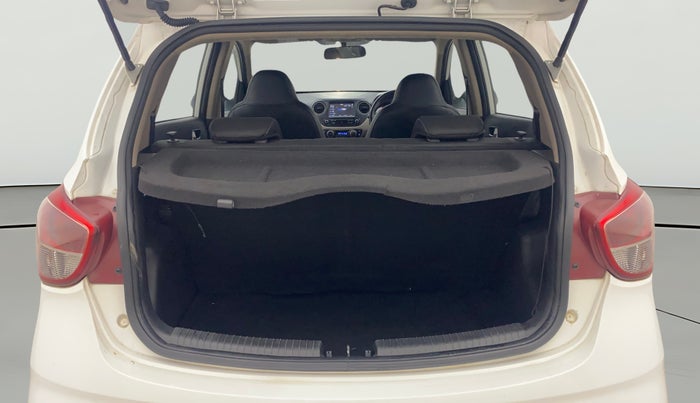 2019 Hyundai Grand i10 ASTA 1.2 KAPPA VTVT, Petrol, Manual, 98,737 km, Boot Open Zoomed View