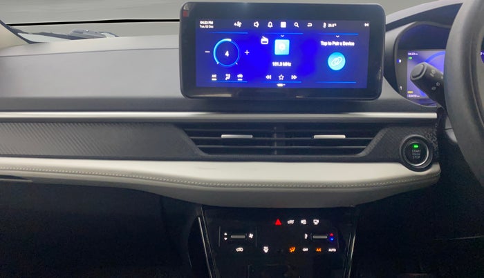 2023 Tata NEXON CREATIVE+ SUNROOF AMT 1.2 PETROL, Petrol, Automatic, 33,371 km, Air Conditioner