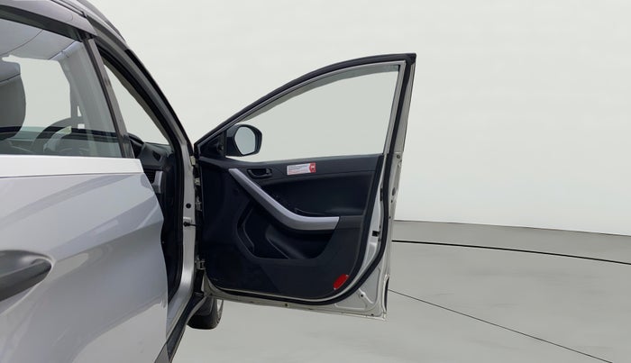 2021 Tata NEXON XMA PETROL, Petrol, Automatic, 59,671 km, RHS Front Door