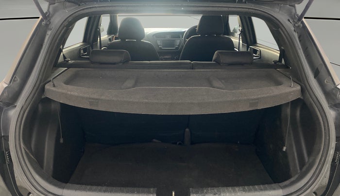 2016 Hyundai i20 Active 1.2 SX, Petrol, Manual, 81,670 km, Boot Open Zoomed View