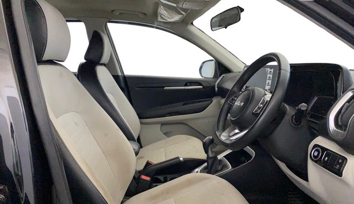 2022 KIA SONET HTX 1.0 IMT, Petrol, Manual, 29,354 km, Right Side Front Door Cabin