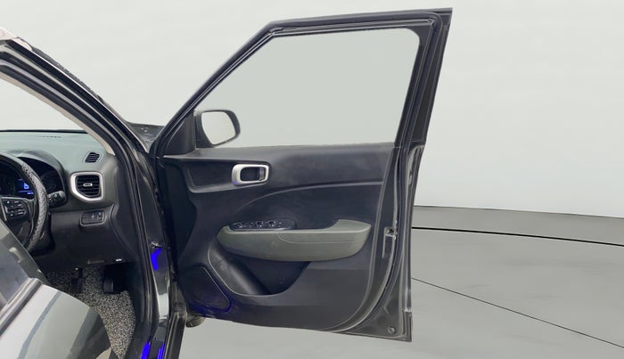 2021 Hyundai VENUE SX 1.0 TURBO, Petrol, Manual, 58,185 km, RHS Front Door