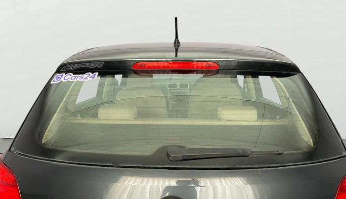 2017 Volkswagen Polo HIGHLINE1.2L, Petrol, Manual, 1,03,836 km, Rear Windshield