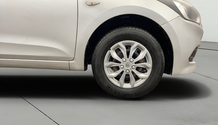 2015 Hyundai Elite i20 MAGNA 1.2, Petrol, Manual, 90,206 km, Right Front Wheel