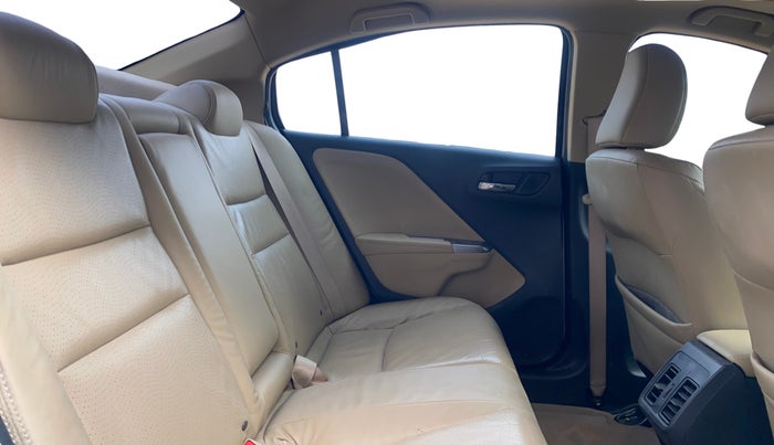 2016 Honda City 1.5L I-VTEC VX CVT, Petrol, Automatic, 83,065 km, Right Side Rear Door Cabin