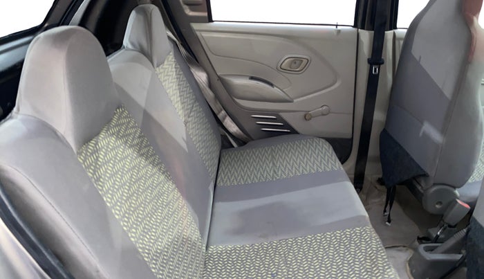 2017 Datsun Redi Go T (O), Petrol, Manual, 82,524 km, Right Side Rear Door Cabin