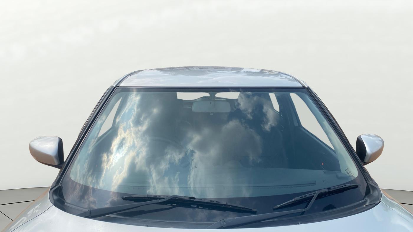 2019 Maruti Swift ZXI, Petrol, Manual, 78,723 km, Front Windshield