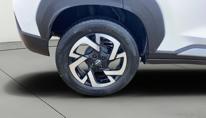 2022 Nissan MAGNITE XV MT, Petrol, Manual, 39,141 km, Right Rear Wheel