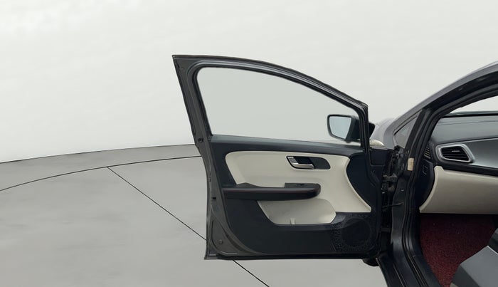 2021 Tata ALTROZ XZ PETROL, Petrol, Manual, 26,606 km, LHS Front Door