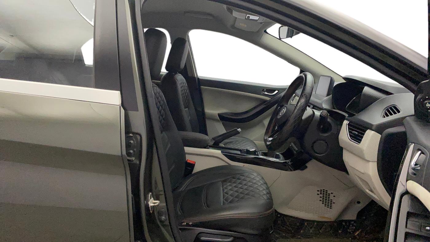 2020 Tata NEXON XZ PLUS PETROL, Petrol, Manual, 79,496 km, Right Side Front Door Cabin