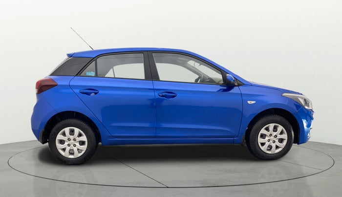 2019 Hyundai Elite i20 MAGNA PLUS 1.2, Petrol, Manual, 45,003 km, Right Side View