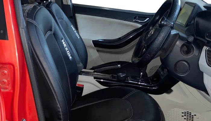 2021 Tata NEXON XZA PLUS SUNROOF DUAL TONE PETROL, Petrol, Automatic, 50,137 km, Right Side Front Door Cabin