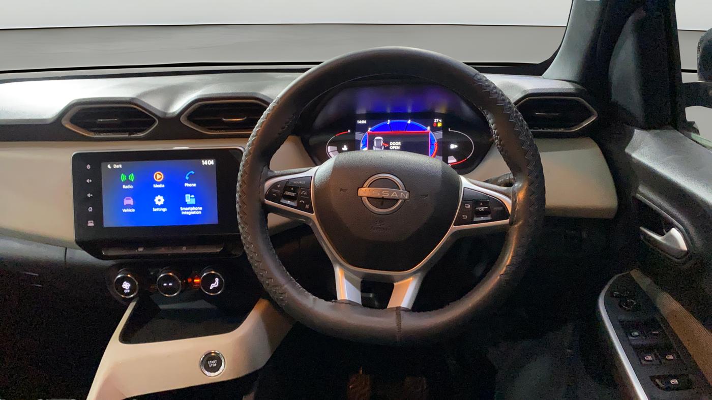 2023 Nissan MAGNITE XV MT, Petrol, Manual, 17,733 km, Steering Wheel Close Up