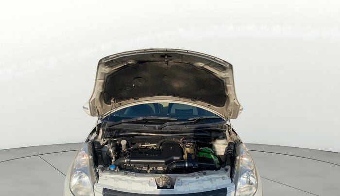 2013 Maruti Swift Dzire VDI, Diesel, Manual, 1,03,323 km, Open Bonet