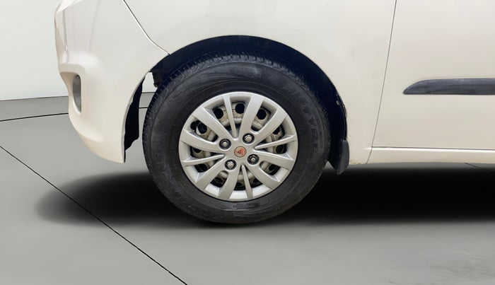 2014 Hyundai i10 MAGNA 1.1, CNG, Manual, 91,506 km, Left Front Wheel