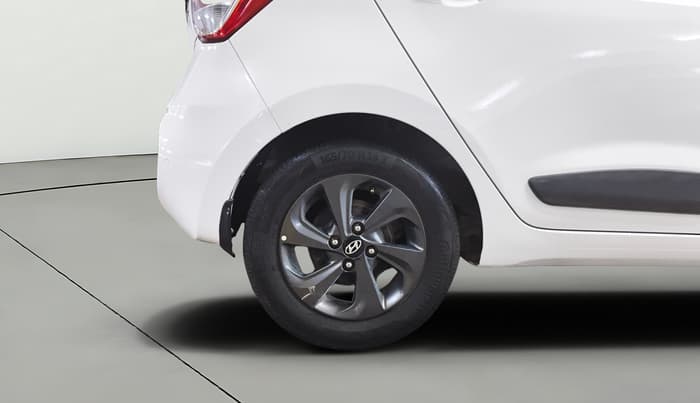 2019 Hyundai Grand i10 SPORTZ 1.2 KAPPA VTVT DUAL TONE, Petrol, Manual, 55,732 km, Right Rear Wheel