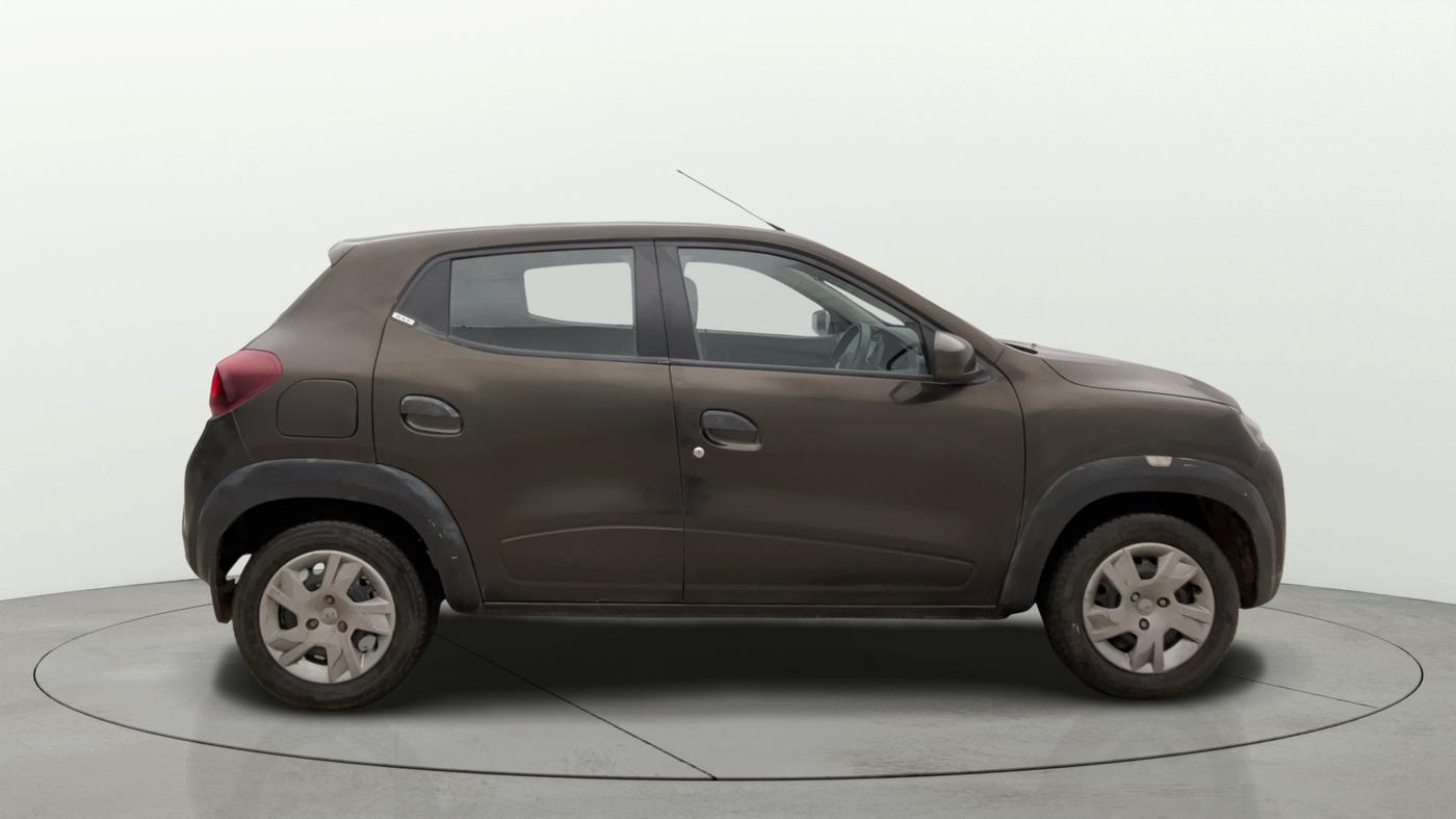 2021 Renault Kwid RXT 1.0 (O), Petrol, Manual, 21,089 km, Right Side View