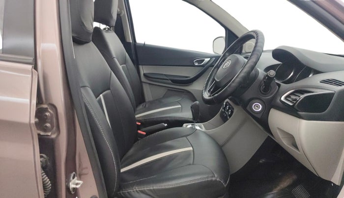 2018 Tata Tiago XZA PETROL, Petrol, Automatic, 60,673 km, Right Side Front Door Cabin