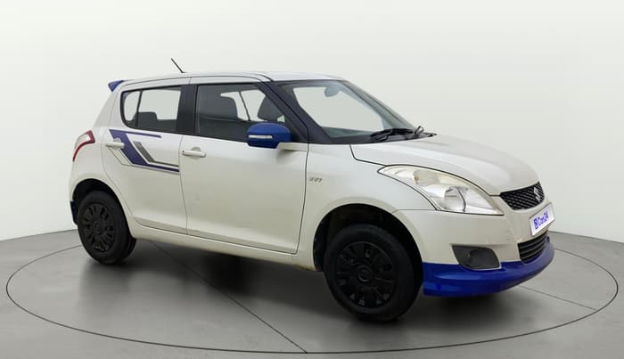 2013 Maruti Swift VXI, Petrol, Manual, 44,681 km, Right Front Diagonal